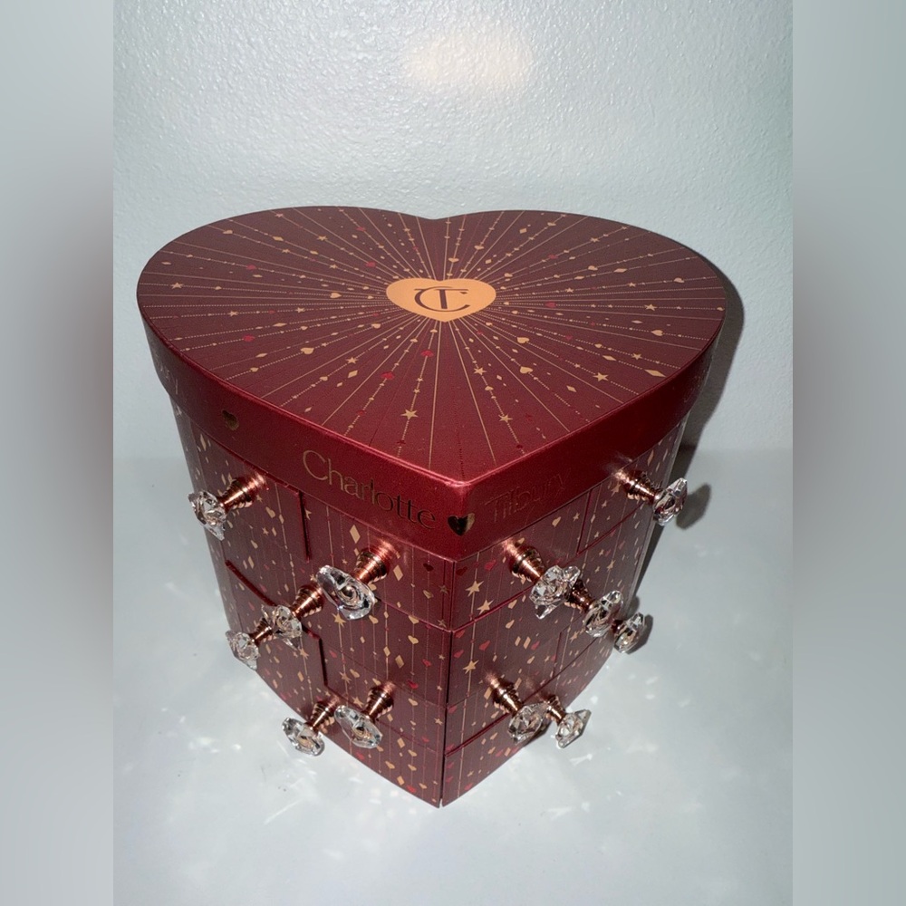 Charlotte Tilbury BEAUTY TREASURE CHEST OF LOVE 2024 Advent Calendar EMPTY!!